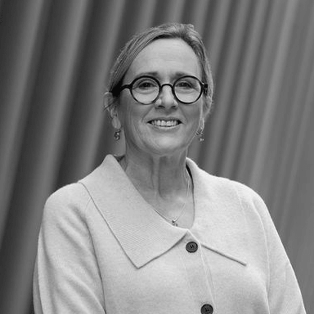 Tina Cowen, Corporate